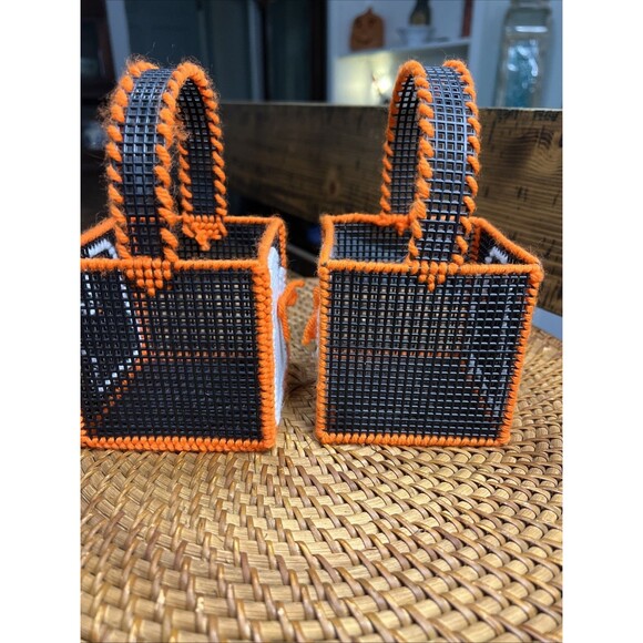 Plastic Cross Stitch Halloween Ghost Baskets Square Boo Baskets - Picture 2 of 4